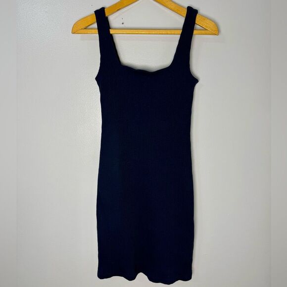 Madewell Dresses & Skirts - Madewell Navy Sleeveless Mini Dress | S
